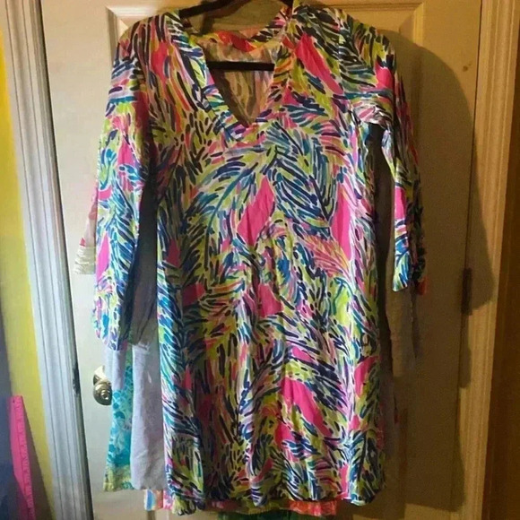 Lily Pulitzer - Picture 1 of 2
